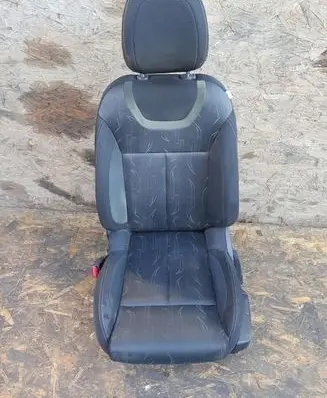 Citroen C4 II Front driver seat 8925A7