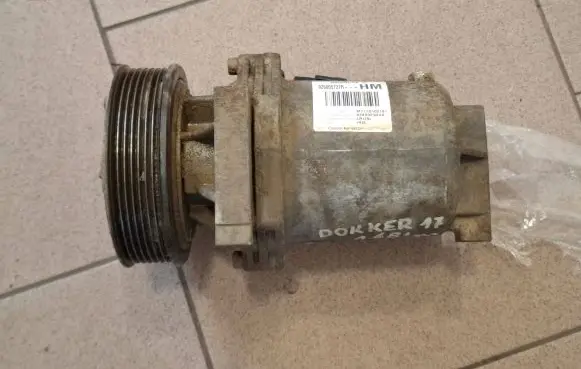 Dacia Dokker Air conditioning (A/C) compressor (pump) 926005727R