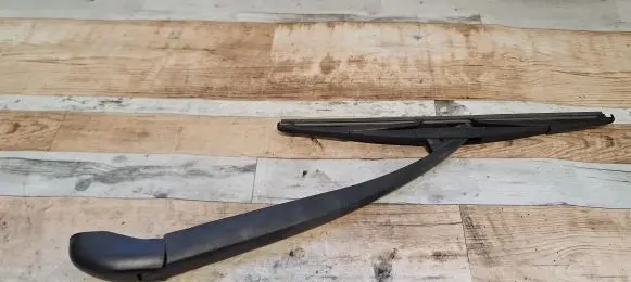 Mazda 2 Rear wiper blade arm