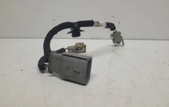 Ford Mondeo MK IV Fuel injector wires 9688246780