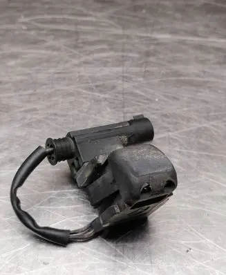 Mercedes-Benz S W220 Windshield washer spray nozzle 