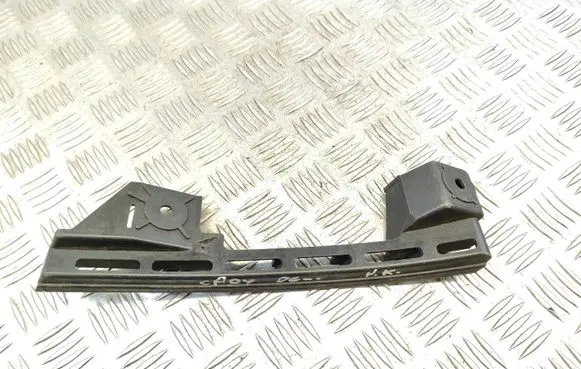 Volkswagen Caddy Front bumper mounting bracket 1T0807889B E1013837
