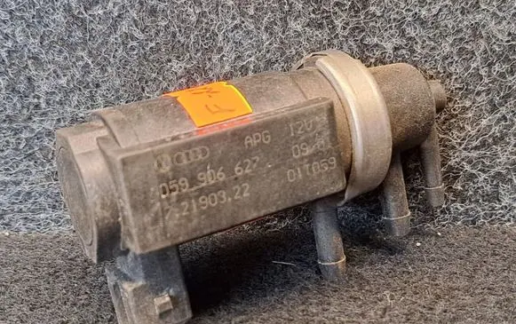 Audi A6 S6 C5 4B Vacuum valve 059906627