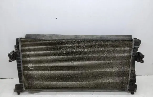 Volkswagen Golf Sportsvan Coolant radiator 5Q0121251EB M153359 RM2065