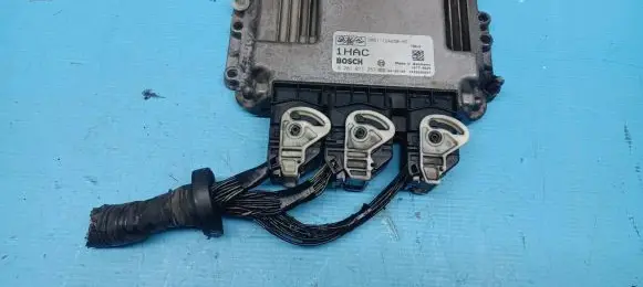Ford Focus C-MAX Engine control unit/module 3M5112A650MC 0281011263 1039S05857