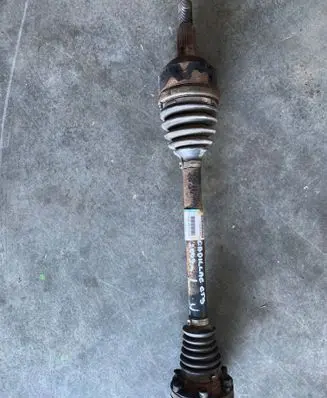 Cadillac CTS Rear driveshaft T52K1297716178