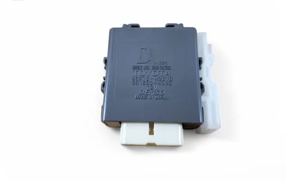 Lexus NX Door central lock control unit/module 8597042010