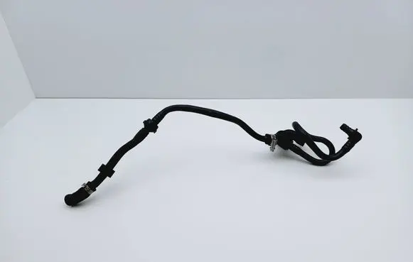 Audi A6 S6 C5 4B Vacuum line/pipe/hose 4B0611743A