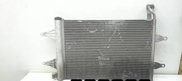 Skoda Roomster (5J) Coolant radiator 6q0820411k