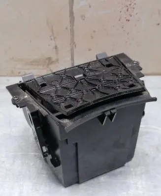 Mercedes-Benz E W211 Glove box A2116800350