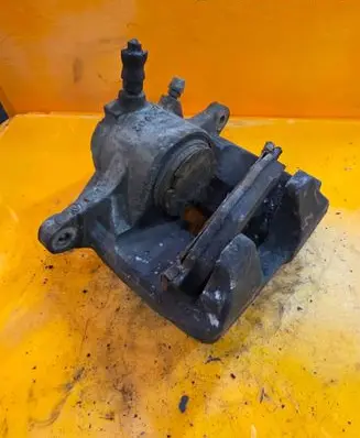 Mercedes-Benz E W211 Front brake caliper Z06028295LI