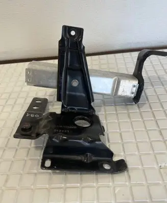 Mercedes-Benz GLE W167 Radiator support slam panel bracket A1676262300 072021