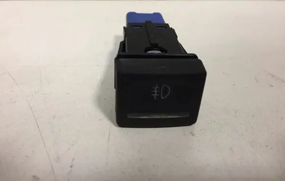 Fog light switch