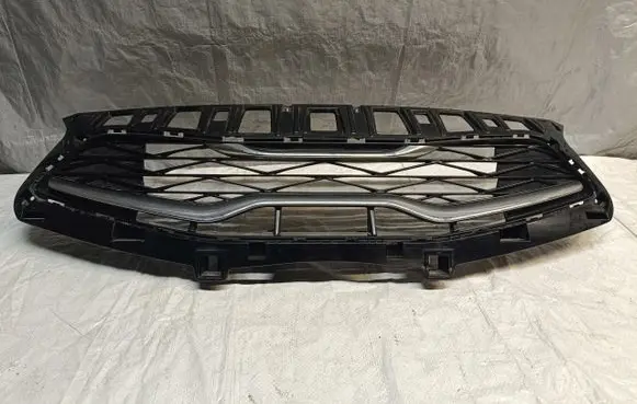 KIA Ceed Front bumper upper radiator grill 86351-J7DB0