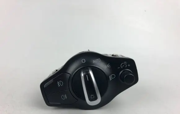 Volkswagen PASSAT B6 Light switch 8K0941531AS