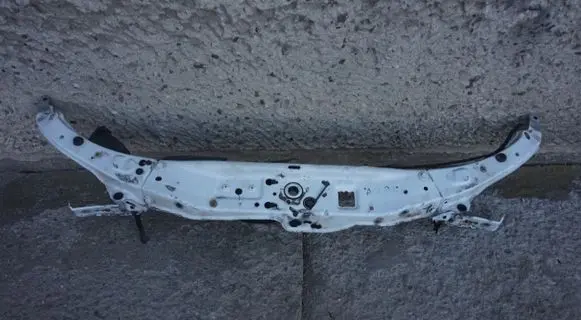Opel Astra H Top upper radiator support slam panel 