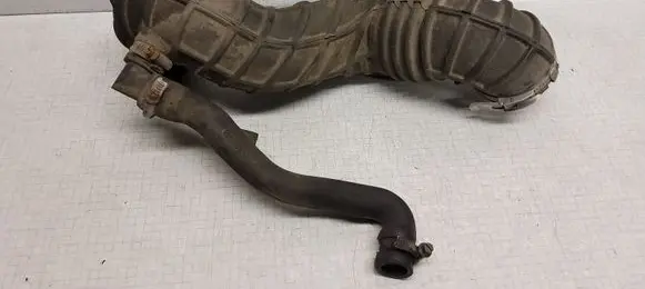 Audi A6 S6 C4 4A Turbo air intake inlet pipe/hose 4A0145747