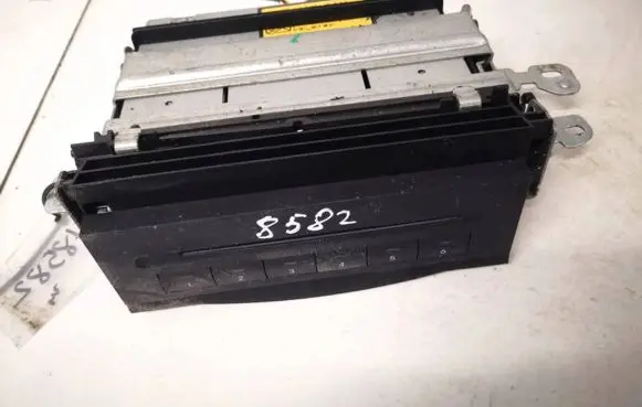 Mercedes-Benz GL X164 CD/DVD changer 
