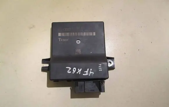 Audi A6 S6 C6 4F Gateway control module 4F0907468D 4F0910468A