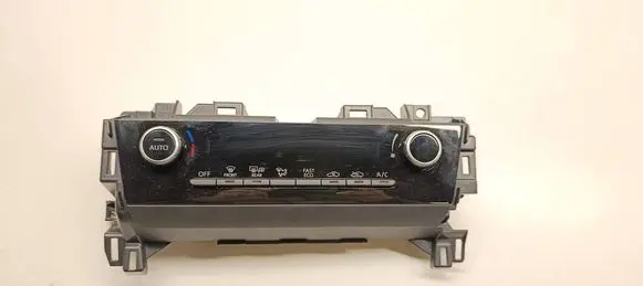 Toyota Yaris Cross Climate control unit 559000DQ10 3011R49