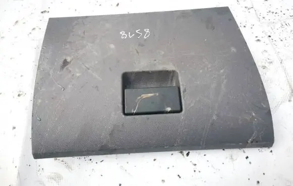 Ford Focus C-MAX Glove box