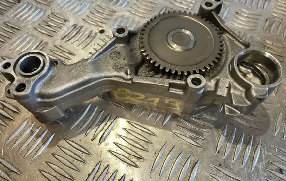 Maserati Ghibli Oil pump 2244F