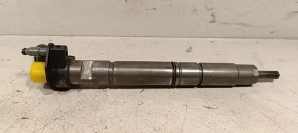 Audi Q7 4M Fuel injector 0445117067 059130277ED