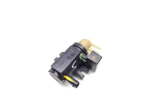 Mercedes-Benz A W169 Vacuum valve A0061536628 70078202