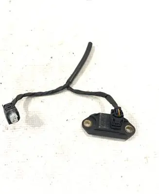 Mercedes-Benz E W211 Airbag deployment crash/impact sensor 0025426918