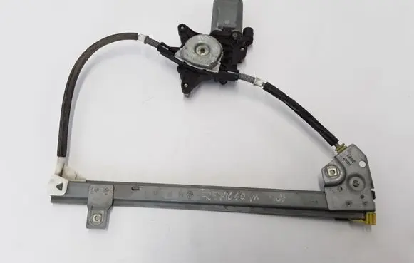 Renault Scenic I Rear window lifting mechanism without motor