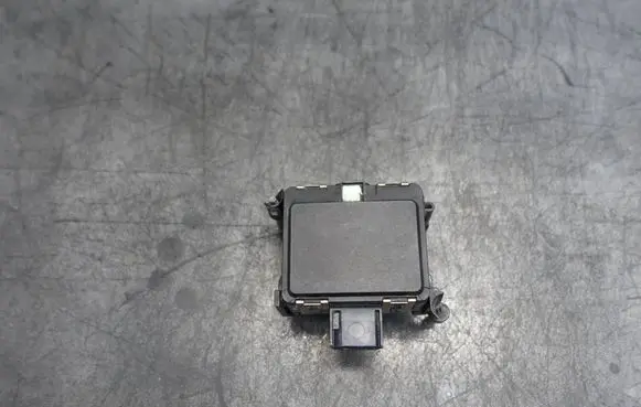 Volkswagen Golf VII Distronic sensor radar 5Q0907561K 5Q0907572K 0203300966
