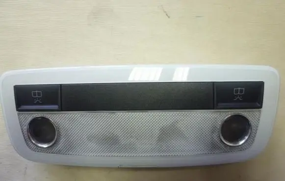 Mercedes-Benz C AMG W204 Other interior light A2048204901 AK041