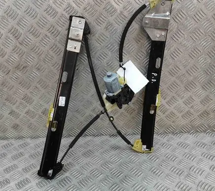 Audi A1 Front door window regulator with motor 8W0959802 82G837462