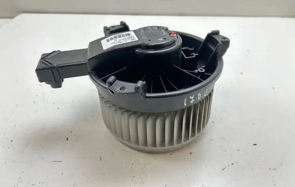 Honda CR-V Heater fan/blower AV6000