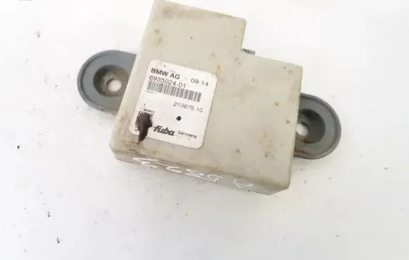 BMW 7 F01 F02 F03 F04 Antenna control unit 693502401 21367510
