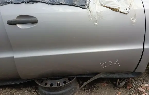 Mercedes-Benz A W168 Front door
