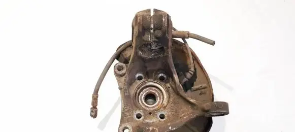 Volkswagen PASSAT B6 Front wheel hub