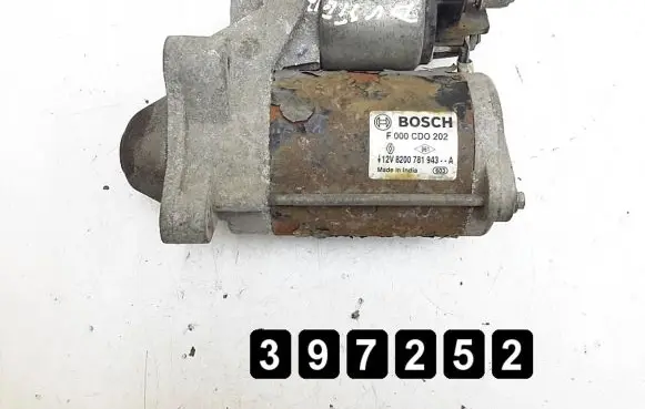 Dacia Duster Starter motor 8200781943A