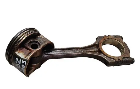 Volkswagen Golf VI Piston with connecting rod 03L105401A CBZB UK2