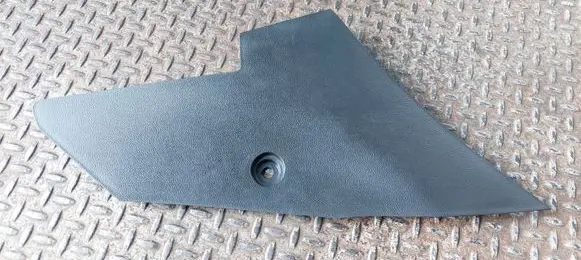 Buick Encore I Centre console side trim front AVF44949