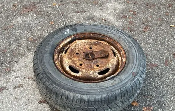 Ford Transit R15 spare wheel 