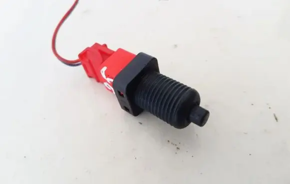 Toyota Yaris Brake pedal sensor switch