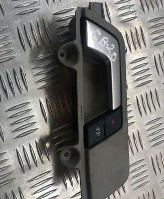 Audi A4 S4 B7 8E 8H Front door interior handle 8E2837020