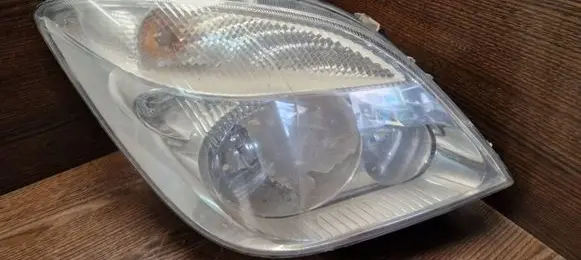Mercedes-Benz Sprinter W907 W910 Headlight/headlamp 9068200261 24738200