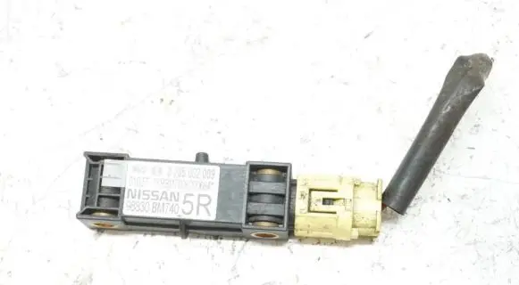 Nissan Almera N16 Airbag deployment crash/impact sensor 0285002009
