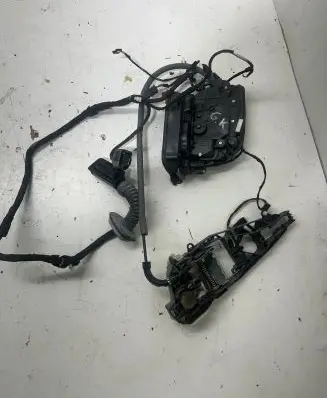 BMW X6 F16 Rear door lock