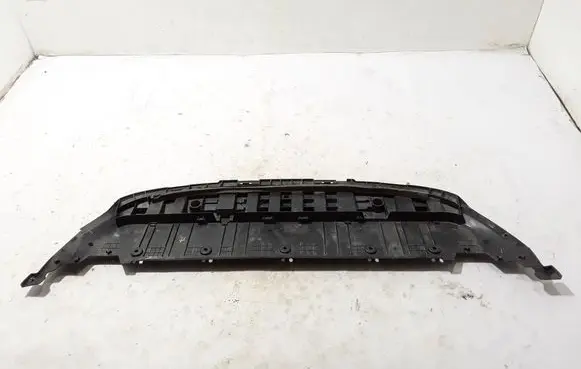 Renault Clio V Engine splash shield/under tray 622565033R