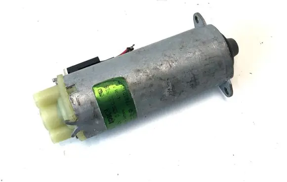 Audi Q7 4L Seat adjustment motor 0130002529