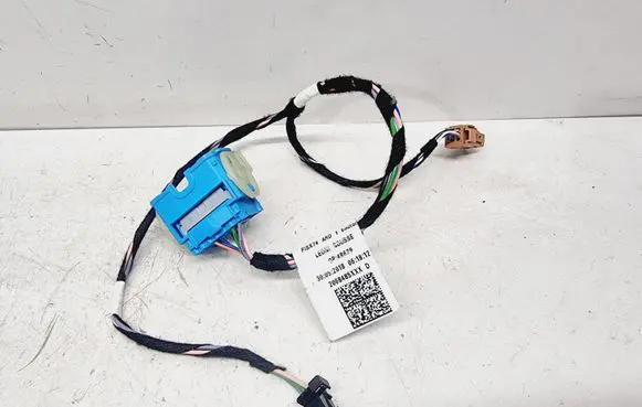 Citroen DS7 Crossback Rear door wiring loom 1634150480 2068485XXX