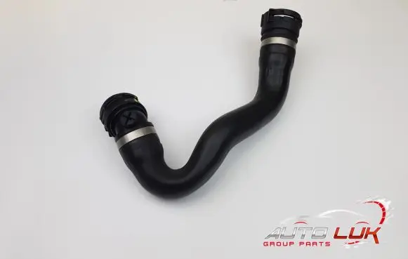 BMW 5 F10 F11 Engine coolant pipe/hose 7640917